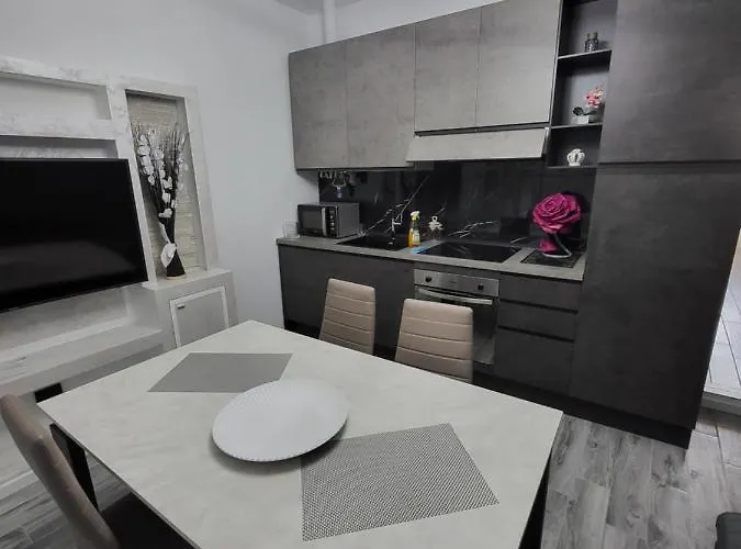 Residenza Giulia ברשה